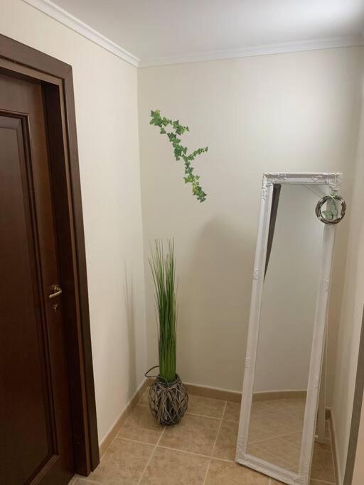 Appartamento: La Maison Verte Napoli Ngoại thất bức ảnh