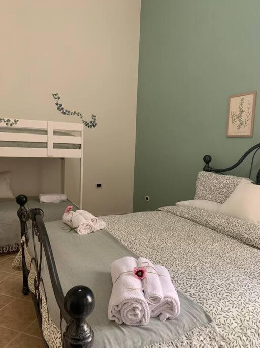 Appartamento: La Maison Verte Napoli Ngoại thất bức ảnh