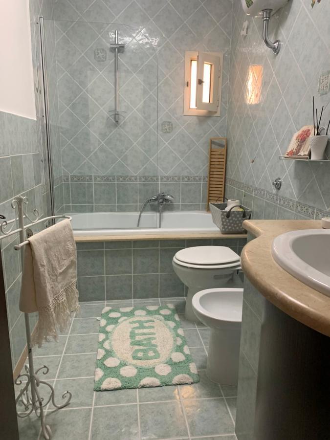 Appartamento: La Maison Verte Napoli Ngoại thất bức ảnh