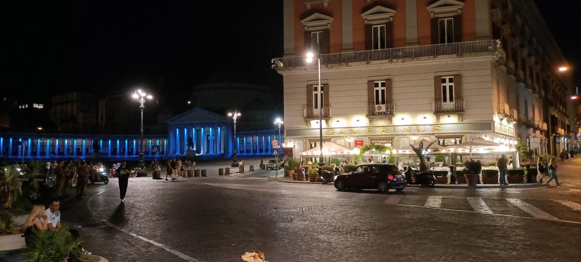 Appartamento: La Maison Verte Napoli Ngoại thất bức ảnh