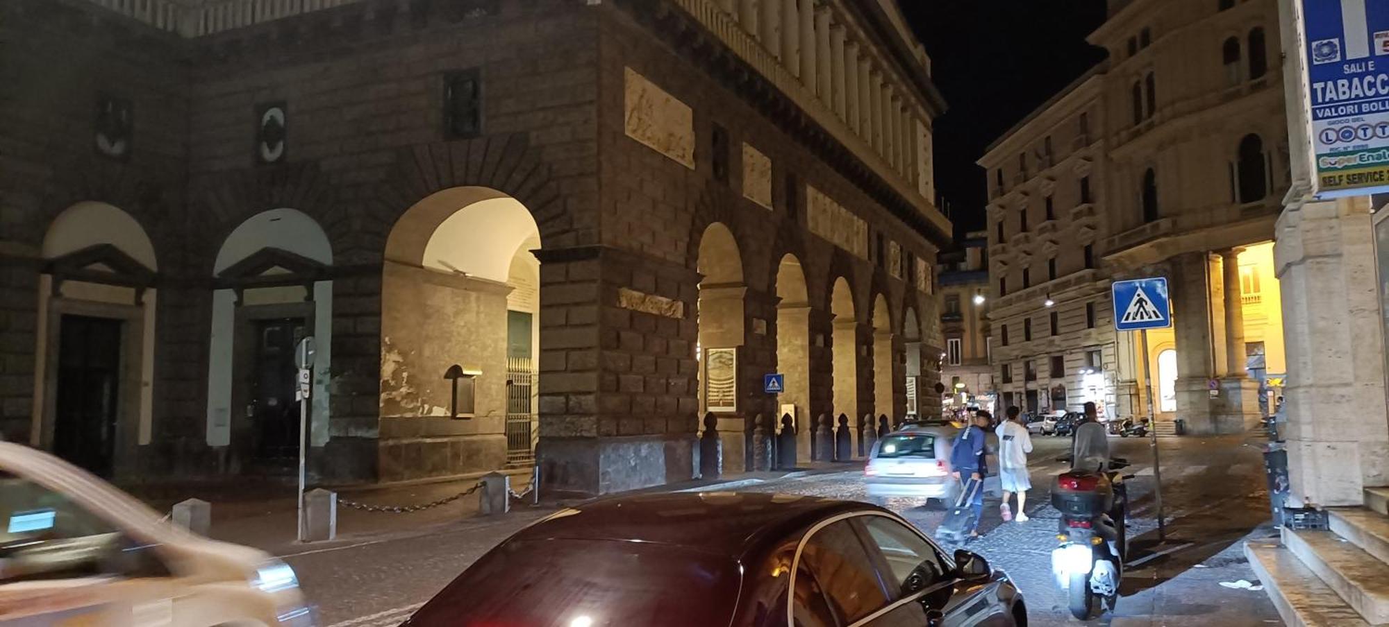 Appartamento: La Maison Verte Napoli Ngoại thất bức ảnh